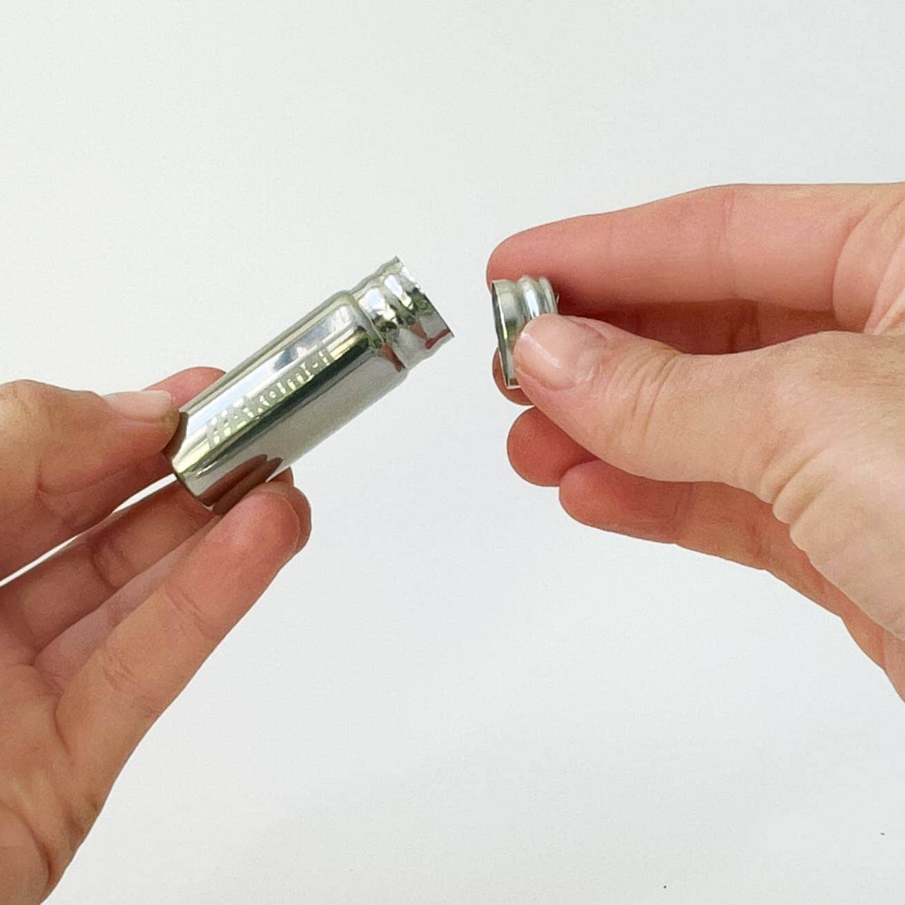 INFUSED FLOSS Oral Care Akamai Stainless Steel (Container Only) 